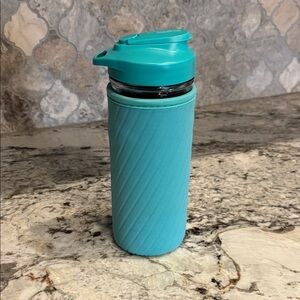 Insulated Turquoise Travel Mug